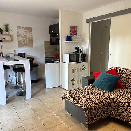 T2 Rdc A Canet En Roussillon Europa 4 Pers ,Piscine,Clim, Tennis, Parking المظهر الخارجي الصورة