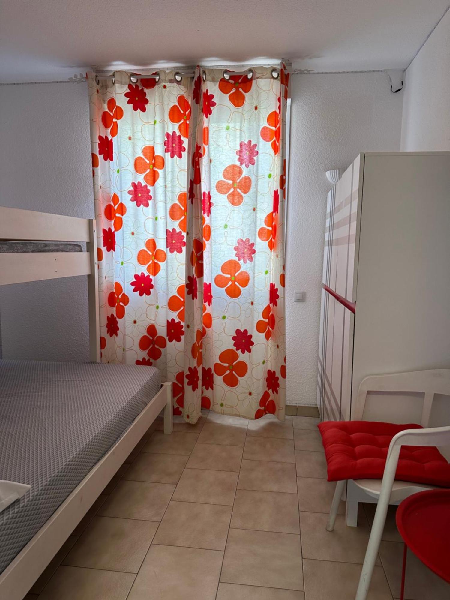 T2 Rdc A Canet En Roussillon Europa 4 Pers ,Piscine,Clim, Tennis, Parking المظهر الخارجي الصورة