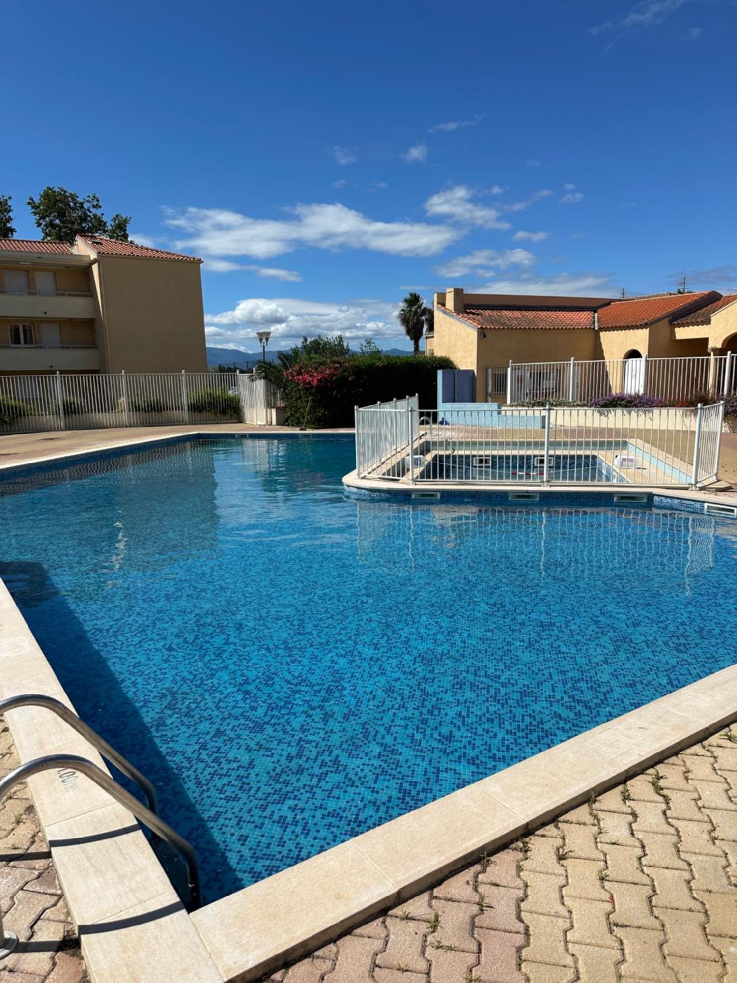 T2 Rdc A Canet En Roussillon Europa 4 Pers ,Piscine,Clim, Tennis, Parking المظهر الخارجي الصورة