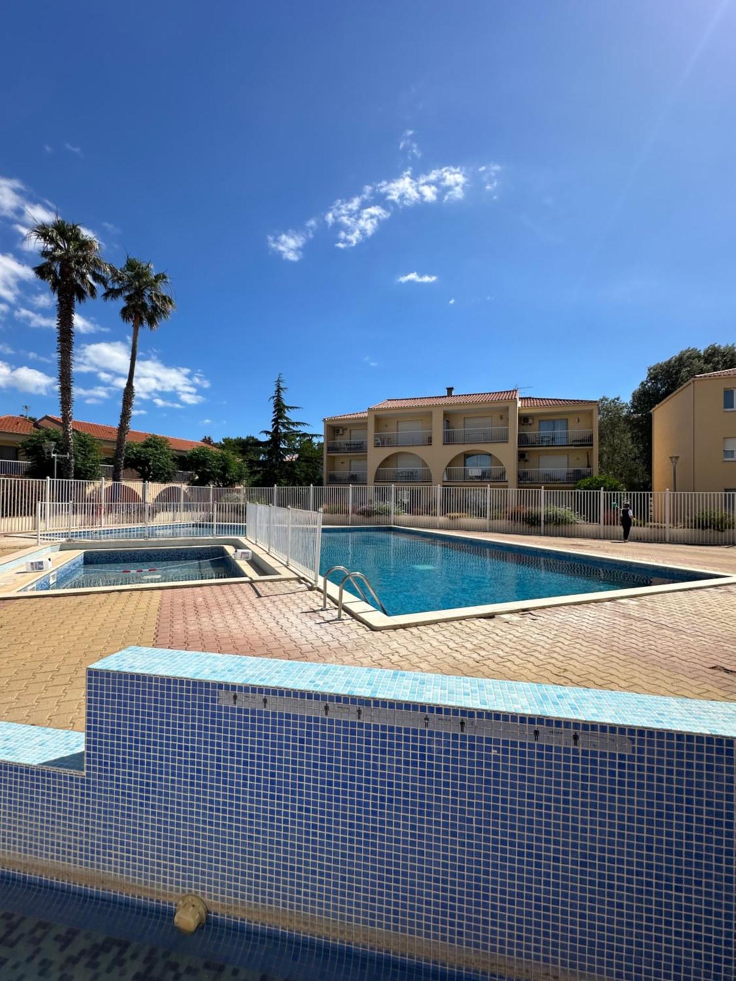 T2 Rdc A Canet En Roussillon Europa 4 Pers ,Piscine,Clim, Tennis, Parking المظهر الخارجي الصورة