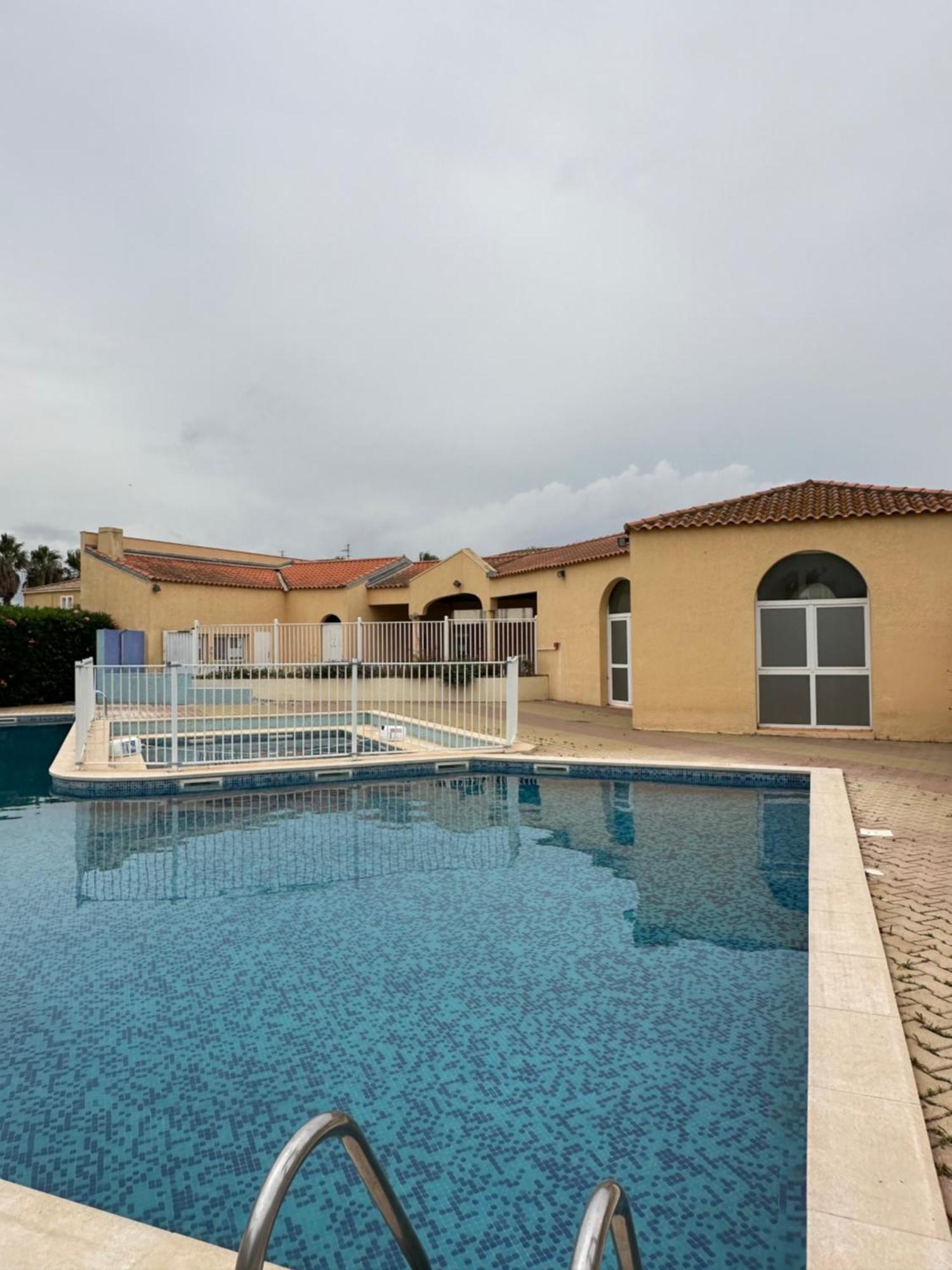 T2 Rdc A Canet En Roussillon Europa 4 Pers ,Piscine,Clim, Tennis, Parking المظهر الخارجي الصورة