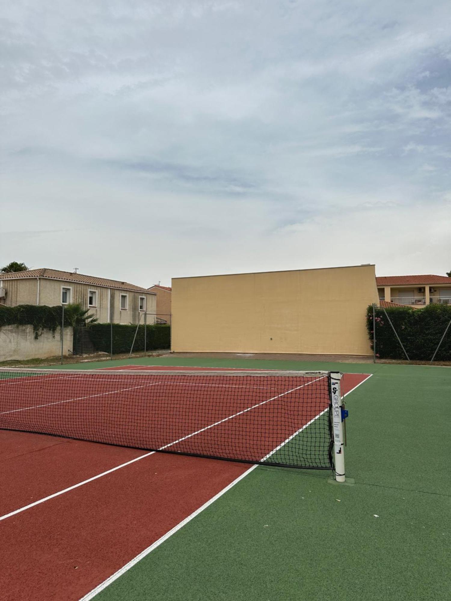 T2 Rdc A Canet En Roussillon Europa 4 Pers ,Piscine,Clim, Tennis, Parking المظهر الخارجي الصورة